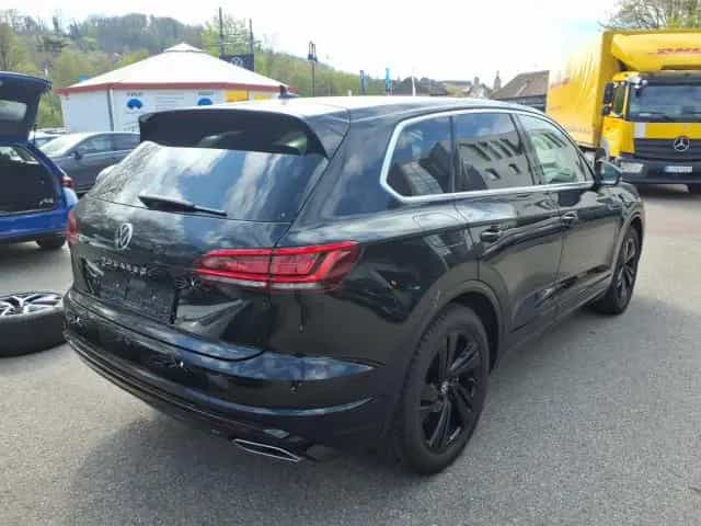 Volkswagen Touareg 3.0TSI R-Line 4M HUD Leder AHK Navi LED 03/2023-photo-0