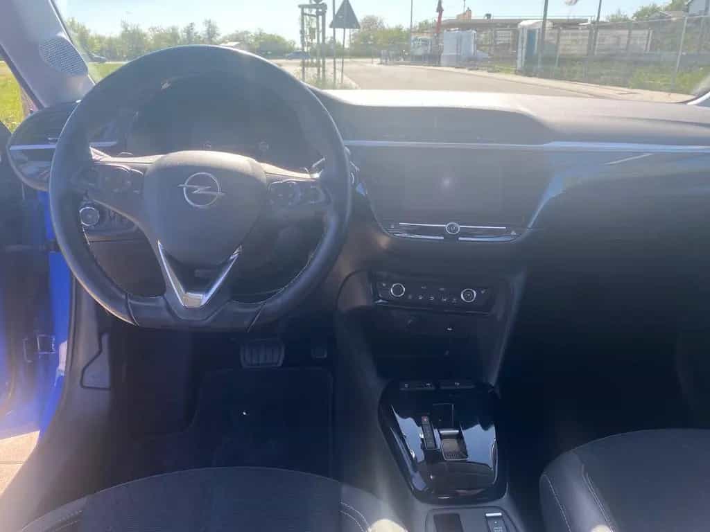 Opel Corsa F Elegance 08/2022-photo-3