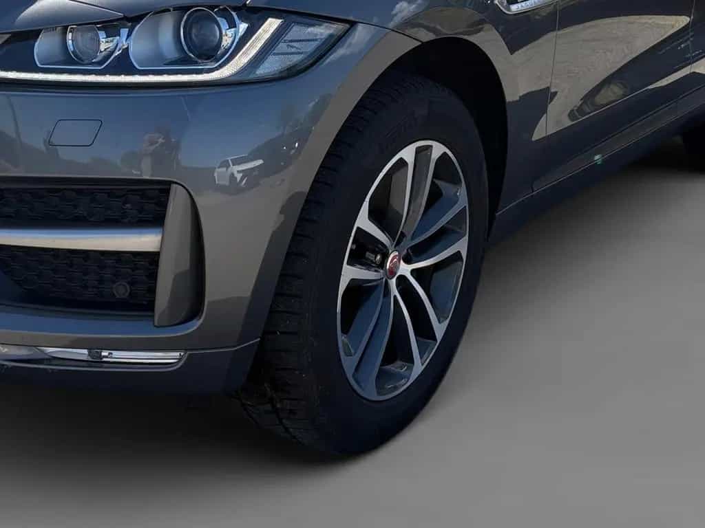 Jaguar F-Pace 30d AWD R-Sport AHK SHD Navi LED Winter 11/2018-photo-6