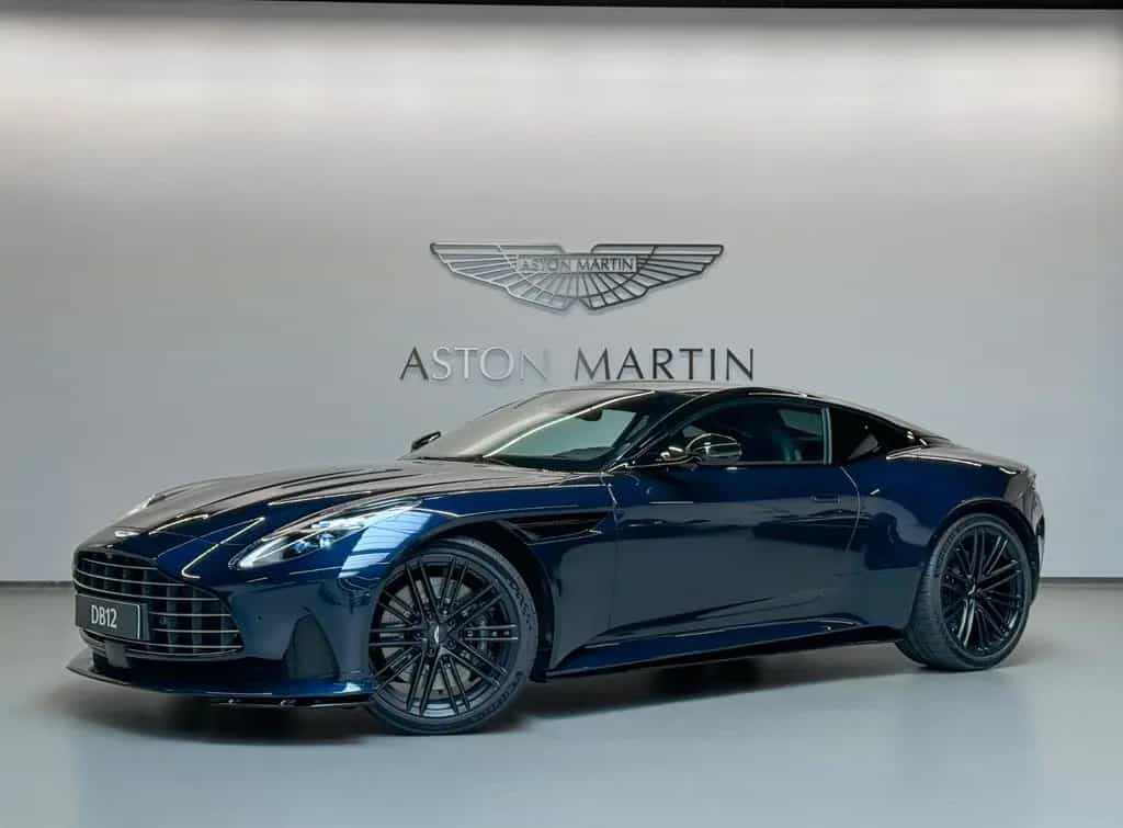 Aston Martin DB12 Coupe | Aston Martin Brussels null-photo-2