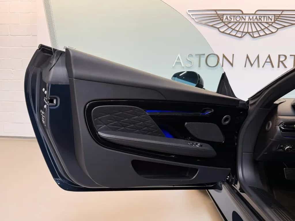Aston Martin DB12 Coupe | Aston Martin Brussels null-photo-20