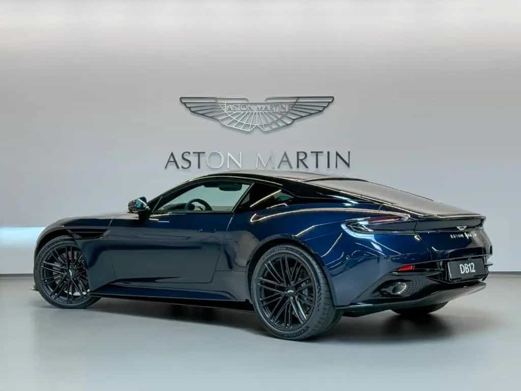 Aston Martin DB12 Coupe | Aston Martin Brussels null-photo-4