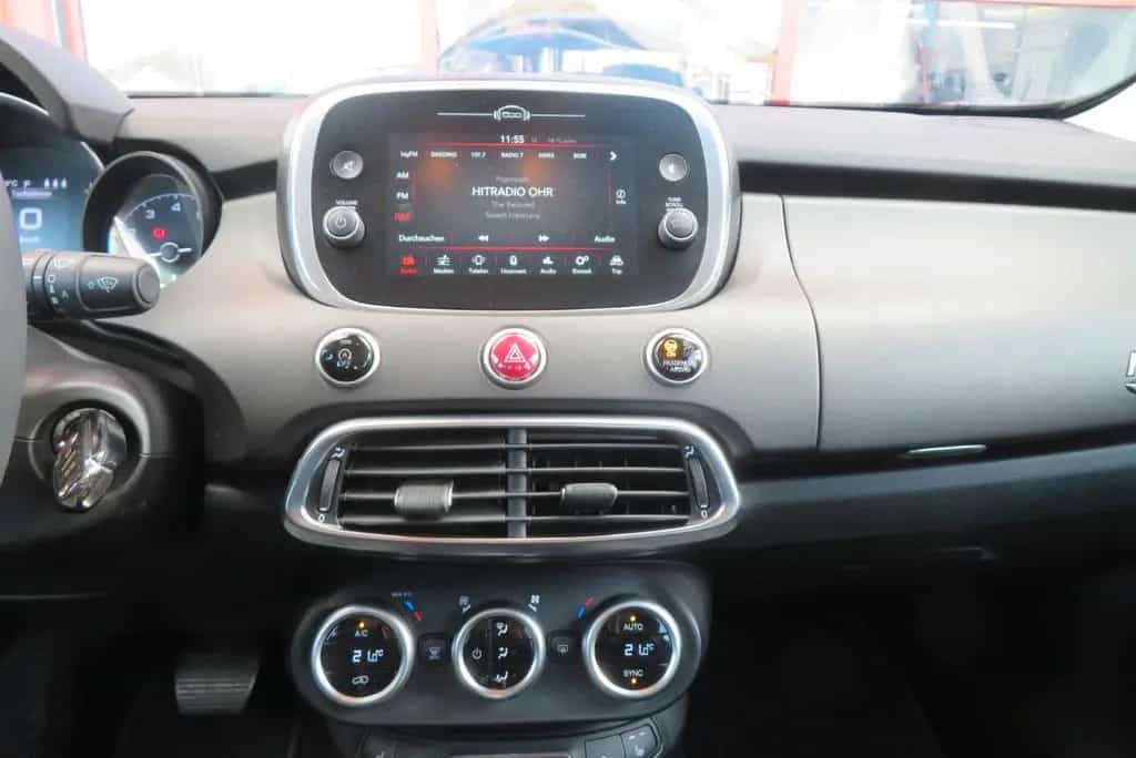 Fiat 500X Cross 1.3 150PS Automatik *Sitzheizung* 06/2022-photo-9