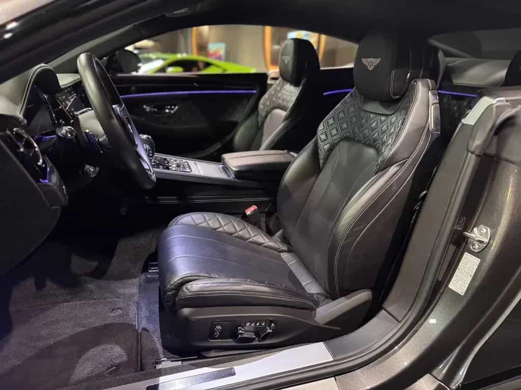 Bentley Continental GT V8 Mulliner BLACKLINE CarbonPaket 01/2020-photo-10