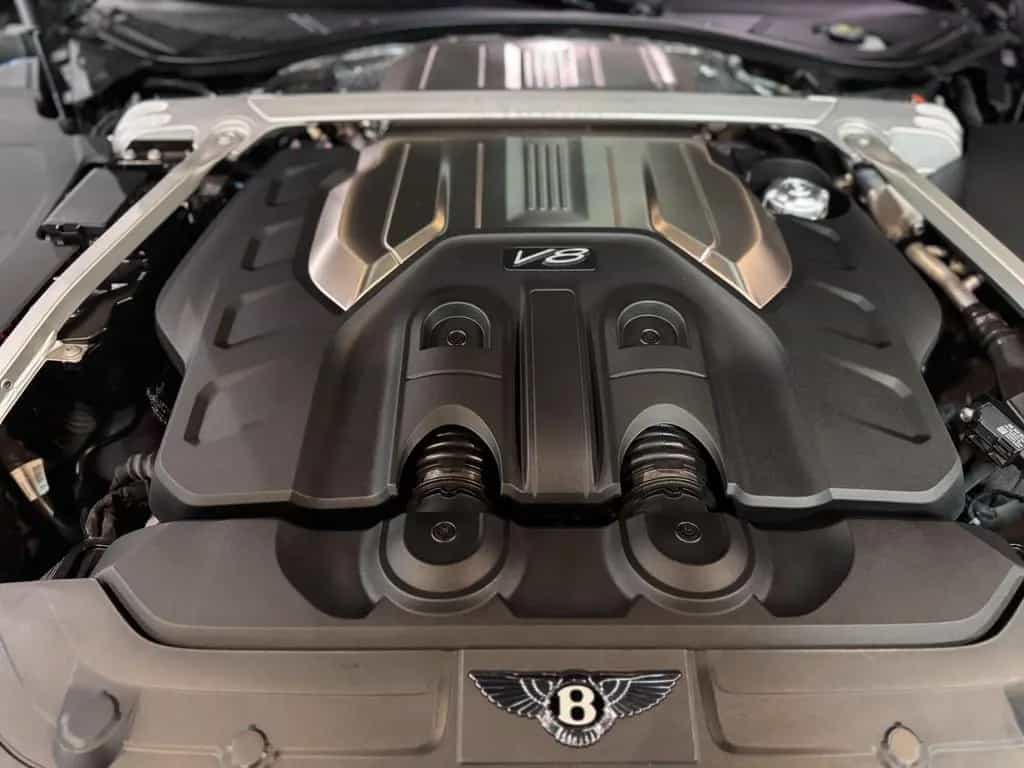 Bentley Continental GT V8 Mulliner BLACKLINE CarbonPaket 01/2020-photo-28