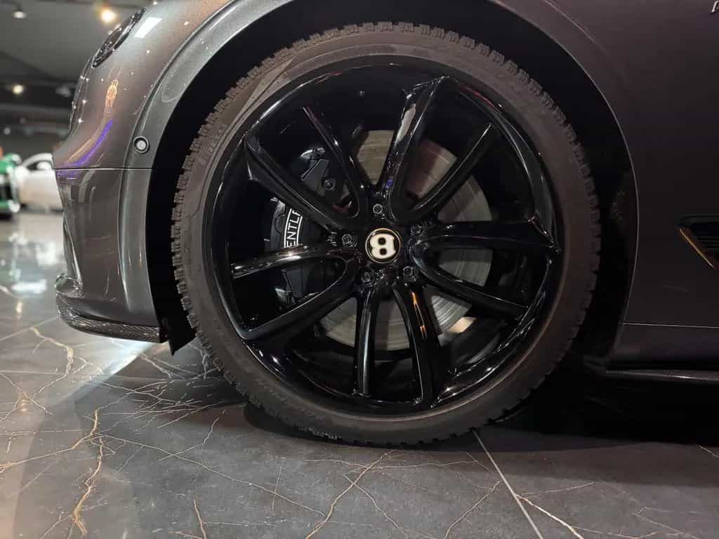 Bentley Continental GT V8 Mulliner BLACKLINE CarbonPaket 01/2020-photo-29