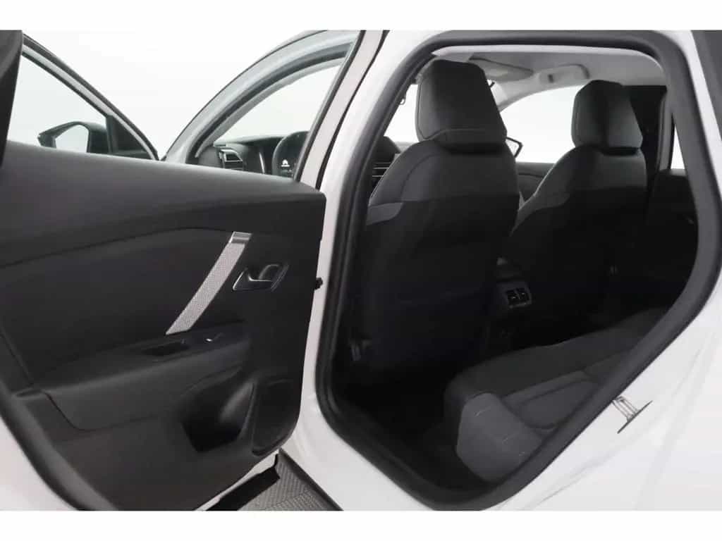 Citroën C4 1.2PureTech Aut.130 Feel Pack+LED+CARPLAY+PDC 08/2023-photo-18