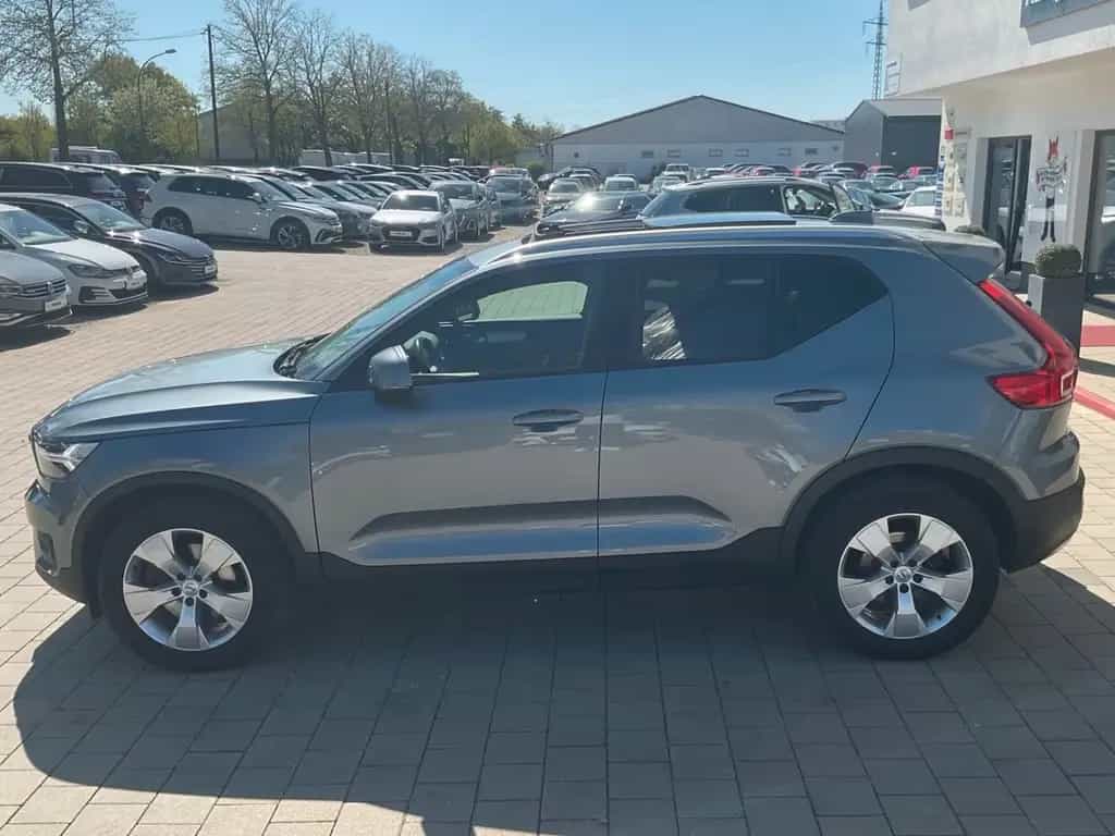 Volvo XC40 XC 40 Momentum AWD APPLE Lane Navi  RFK ViCo 04/2018-photo-1