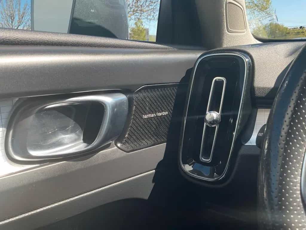 Volvo XC40 XC 40 Momentum AWD APPLE Lane Navi  RFK ViCo 04/2018-photo-14