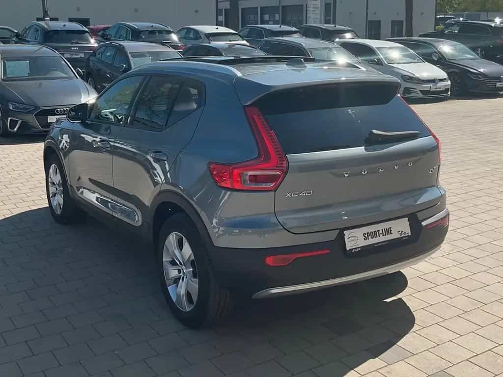 Volvo XC40 XC 40 Momentum AWD APPLE Lane Navi  RFK ViCo 04/2018-photo-2