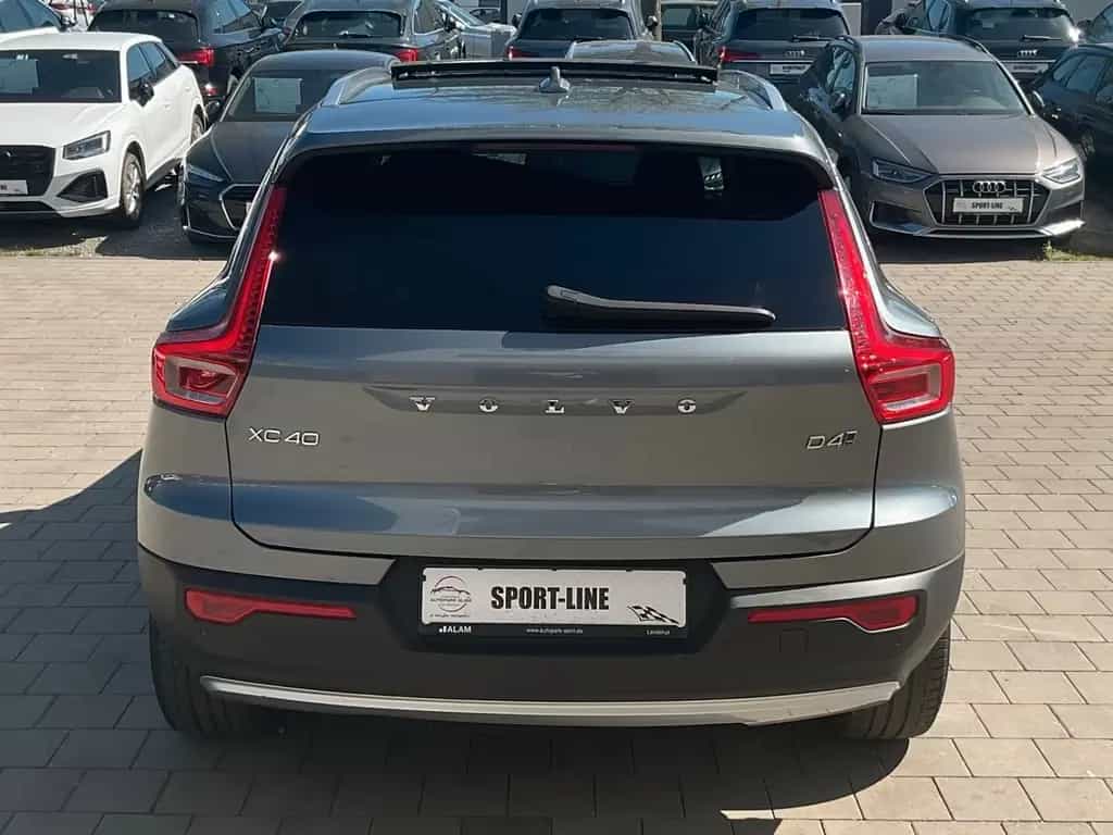 Volvo XC40 XC 40 Momentum AWD APPLE Lane Navi  RFK ViCo 04/2018-photo-3