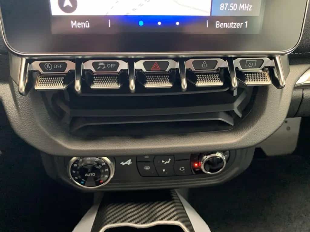 Alpine A110 GTS NAVI+KAMERA+PDC+SHZ+KLIMA+LED+TEMPOMAT null-photo-17