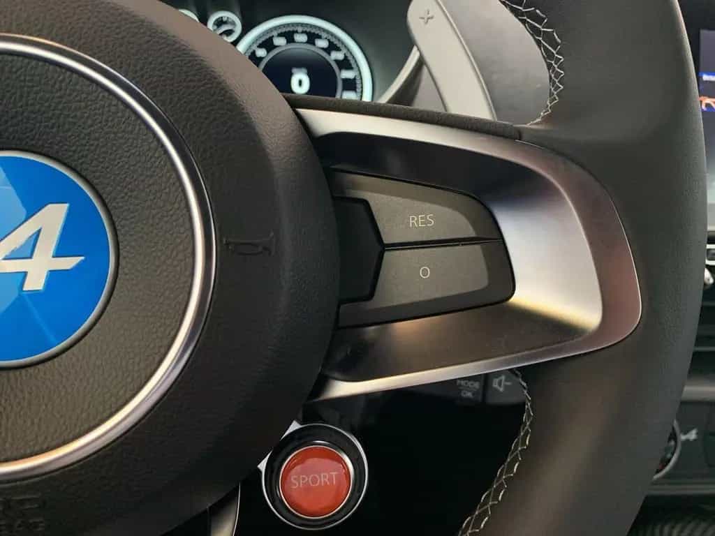 Alpine A110 GTS NAVI+KAMERA+PDC+SHZ+KLIMA+LED+TEMPOMAT null-photo-22