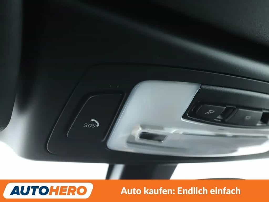 BMW 2 Series 218i Sport Line Aut.*NAVI*TEMPO*PDC*SHZ*LIM* 03/2020-photo-25