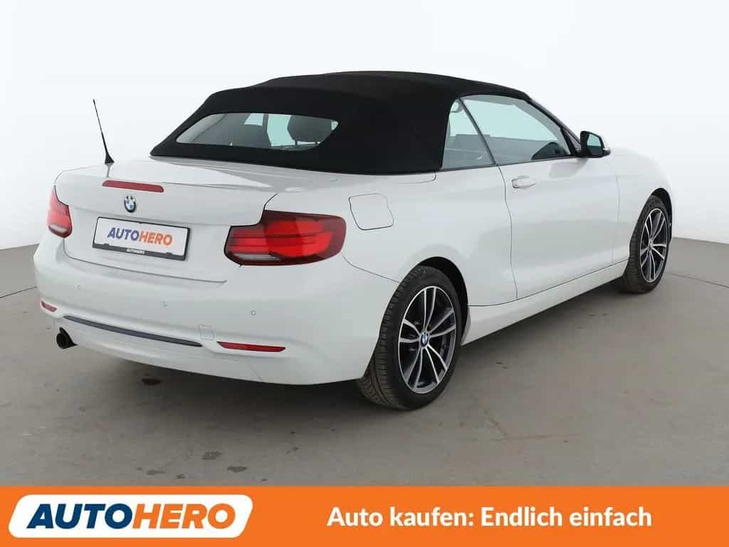 BMW 2 Series 218i Sport Line Aut.*NAVI*TEMPO*PDC*SHZ*LIM* 03/2020-photo-5