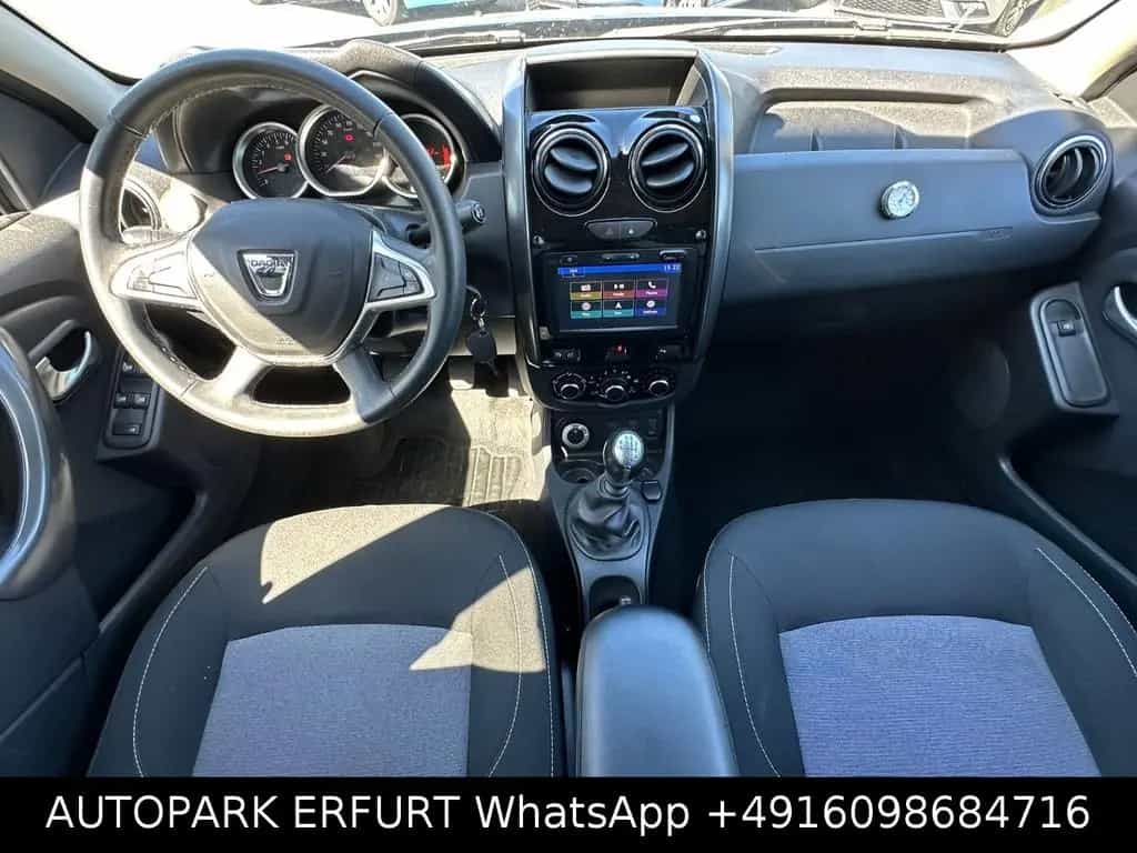 Dacia Duster I Black Shadow 4x4*Klima*Temp*Navi*Phone* 08/2017-photo-16
