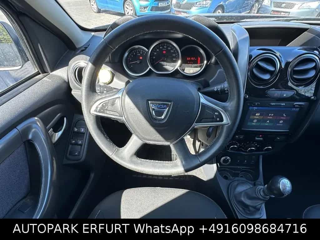 Dacia Duster I Black Shadow 4x4*Klima*Temp*Navi*Phone* 08/2017-photo-18
