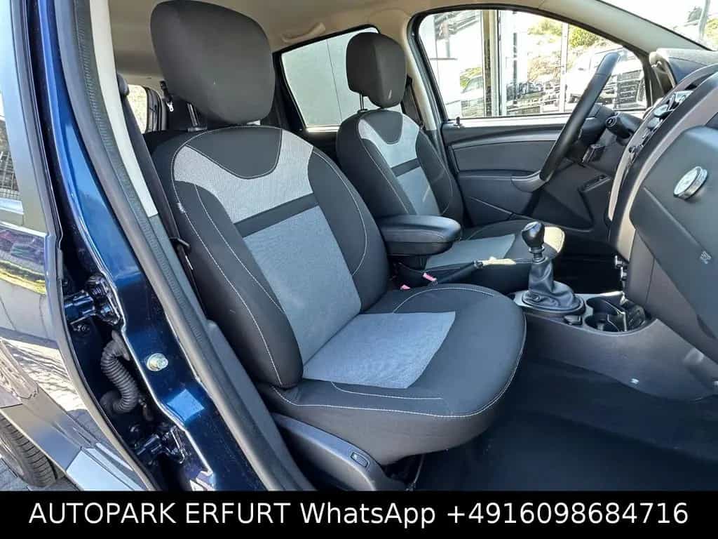 Dacia Duster I Black Shadow 4x4*Klima*Temp*Navi*Phone* 08/2017-photo-26