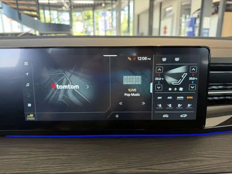 KGM Actyon Lux 6/AT 2WD 2Tone +Totw+CarPlay+LED+ null-photo-15