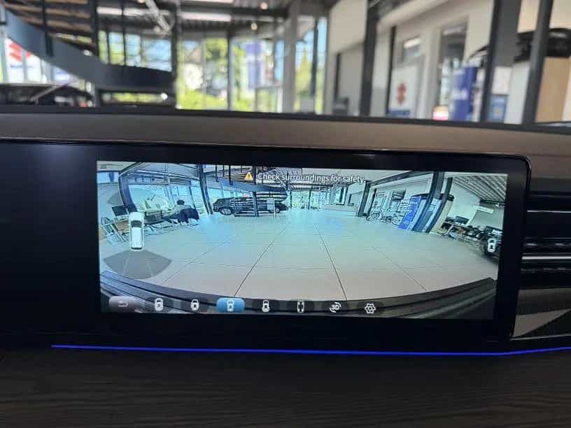 KGM Actyon Lux 6/AT 2WD 2Tone +Totw+CarPlay+LED+ null-photo-17