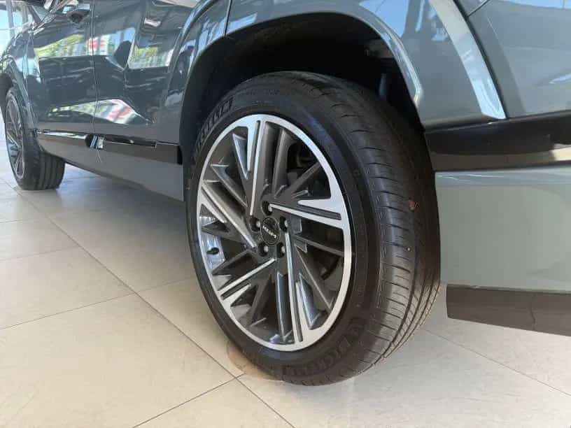 KGM Actyon Lux 6/AT 2WD 2Tone +Totw+CarPlay+LED+ null-photo-5