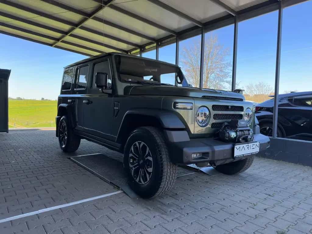 BAW 212 2,0L TCI 4WD | Seilwinde | 4x4 null-photo-3