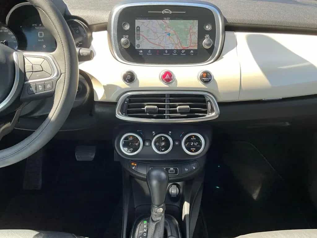 Fiat 500X Cross Look 1.3 DCT Navi Kamera CarPlay GRA 08/2019-photo-7
