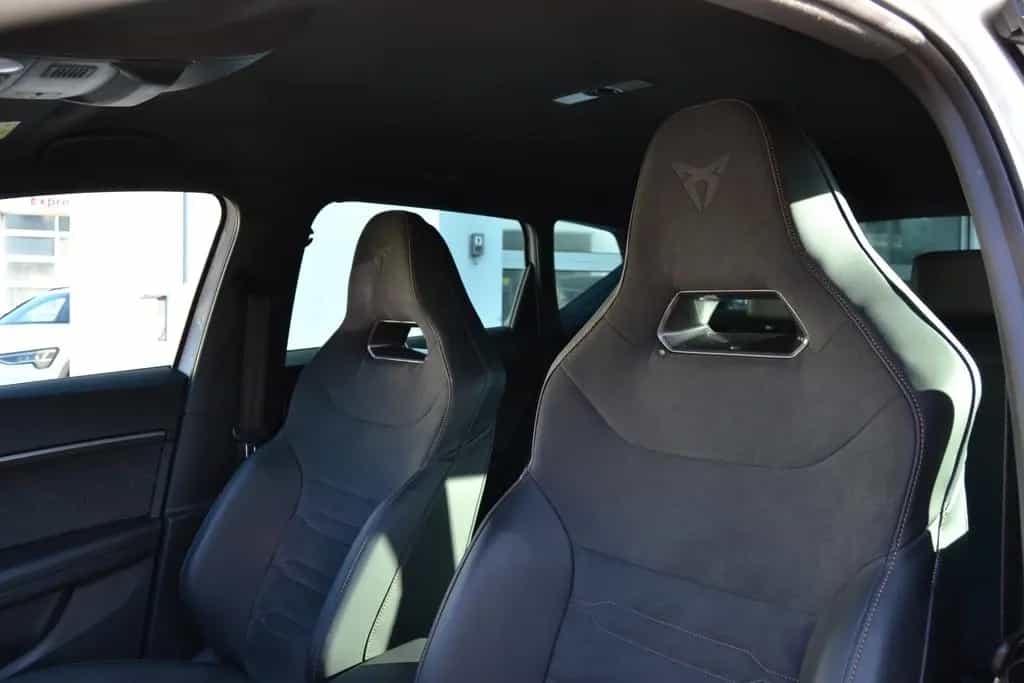 Cupra Ateca VZ 300 PS AHK 4x4 ab 4,99% Finz! 03/2024-photo-19