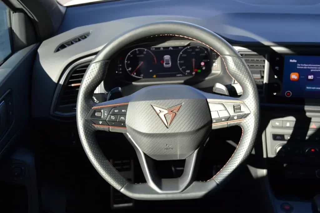 Cupra Ateca VZ 300 PS AHK 4x4 ab 4,99% Finz! 03/2024-photo-23