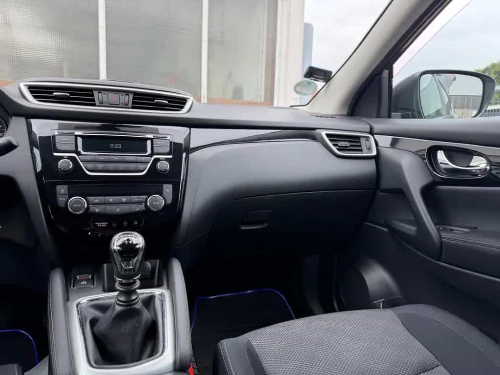 Nissan Qashqai Acenta*1 Hand*Unfallfrei*Voll Scheckheft 07/2014-photo-18