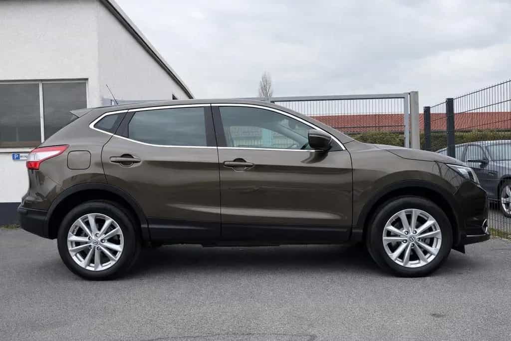 Nissan Qashqai Acenta*1 Hand*Unfallfrei*Voll Scheckheft 07/2014-photo-3