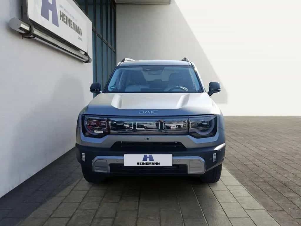 BAIC BJ30 1,5 Turbo Benzin Vollhybrid Automatik 4WD 1 12/2025-photo-1