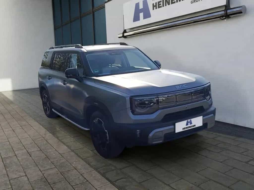 BAIC BJ30 1,5 Turbo Benzin Vollhybrid Automatik 4WD 1 12/2025-photo-2