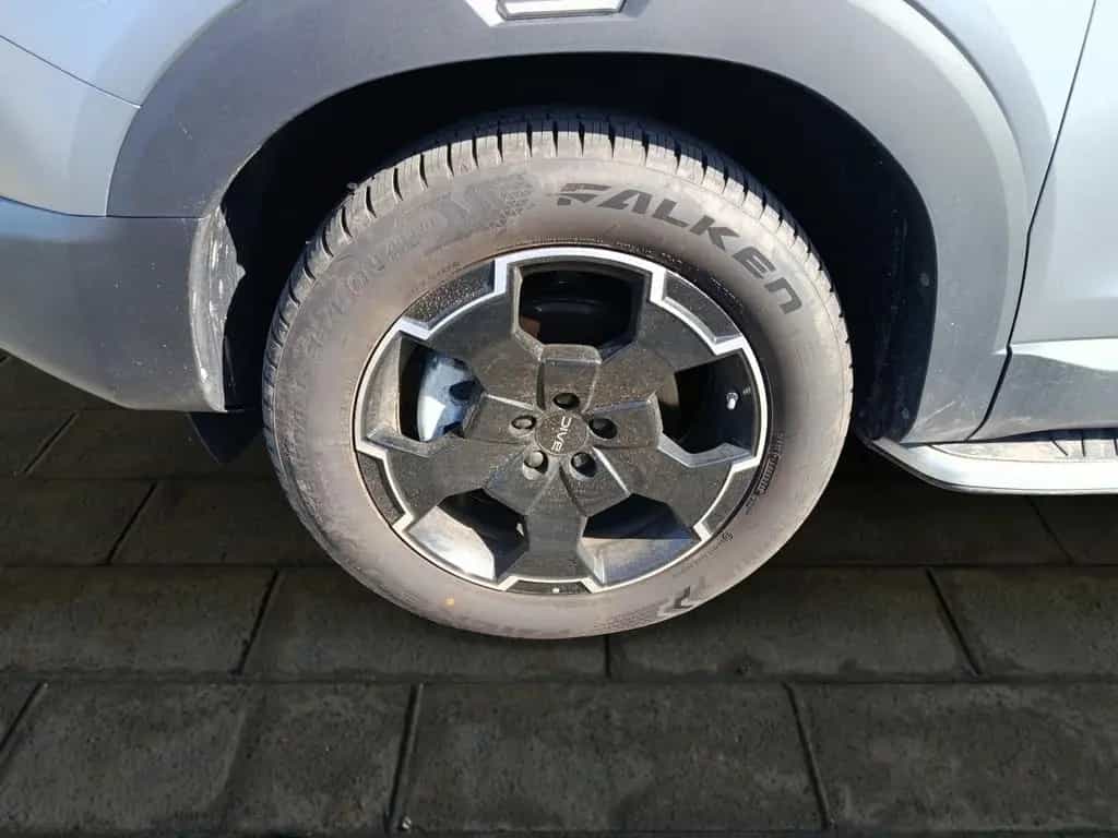 BAIC BJ30 1,5 Turbo Benzin Vollhybrid Automatik 4WD 1 12/2025-photo-9