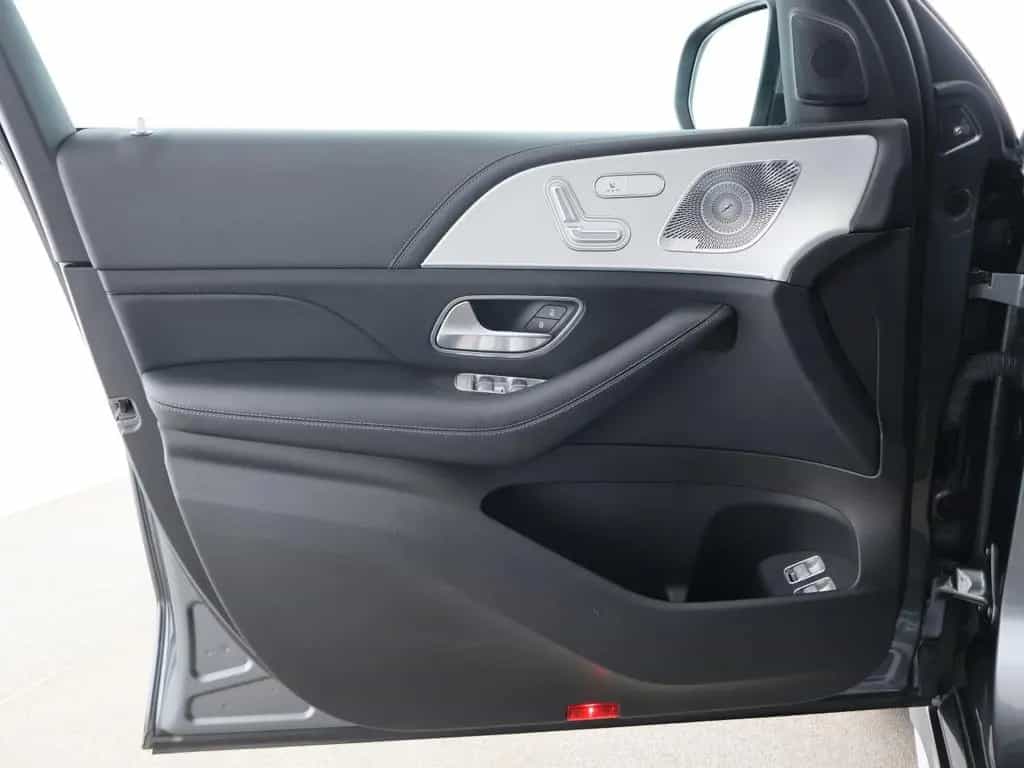 Mercedes-Benz GLE-Class d 4M AMG Standhz Pano AHK Burmester 02/2020-photo-12