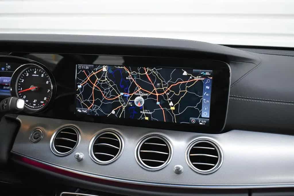 Mercedes-Benz E 200 4M AMG-Line+Totwinkel+LED+Kamera+Business 08/2018-photo-22