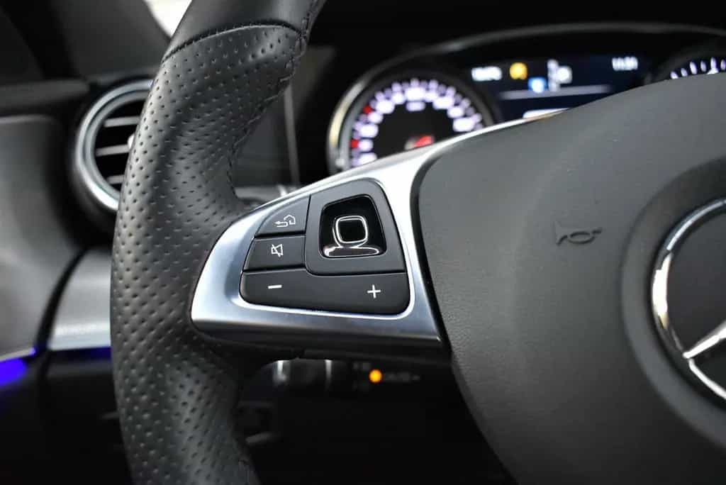 Mercedes-Benz E 200 4M AMG-Line+Totwinkel+LED+Kamera+Business 08/2018-photo-26