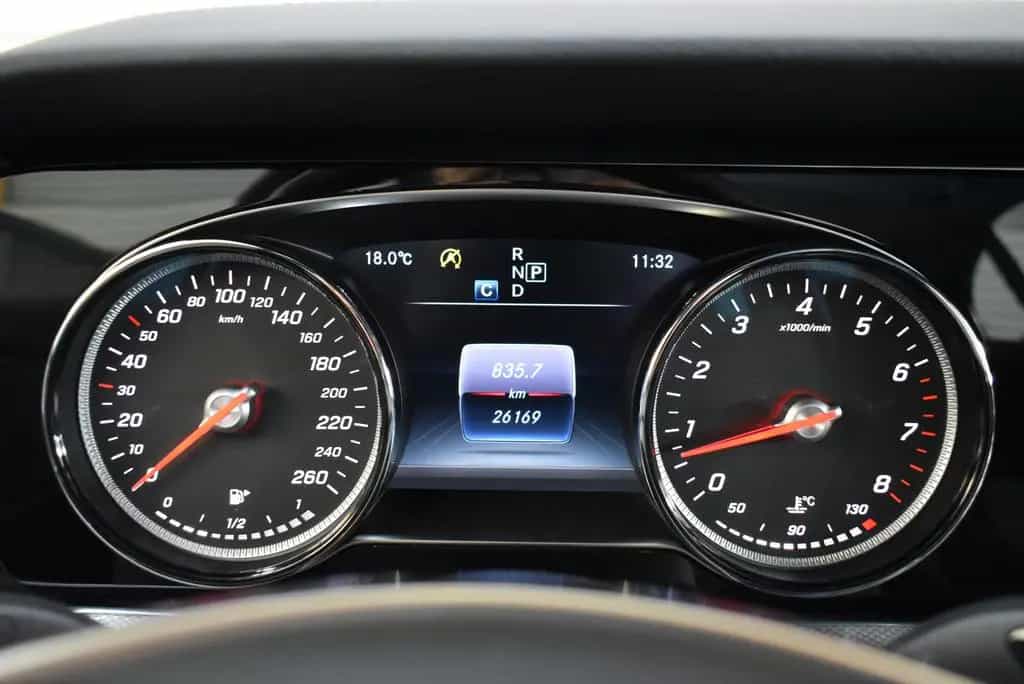 Mercedes-Benz E 200 4M AMG-Line+Totwinkel+LED+Kamera+Business 08/2018-photo-29
