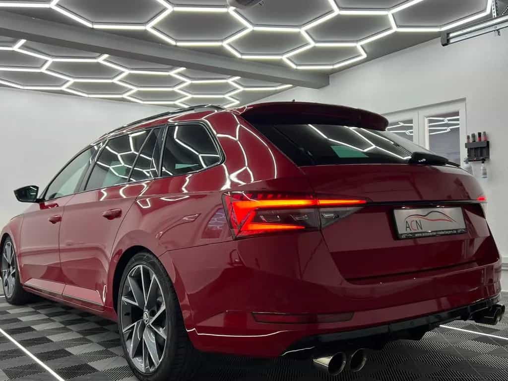 Skoda Superb Combi SPORTLINE/LED/STHZ/AHK/ACC/VRTL 07/2019-photo-12