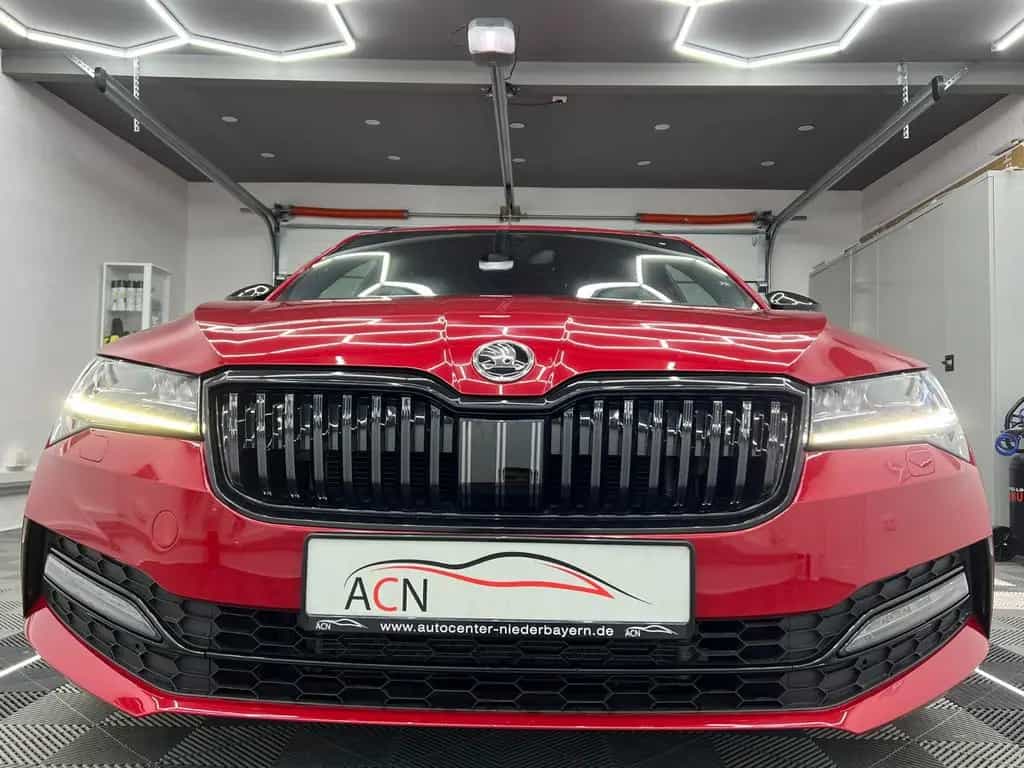 Skoda Superb Combi SPORTLINE/LED/STHZ/AHK/ACC/VRTL 07/2019-photo-7