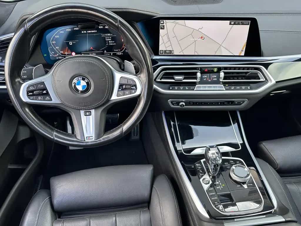 BMW X5 i NAV+LASER+AHK+HEAD-UP+22ZO+PANO+360GRAD 09/2021-photo-13