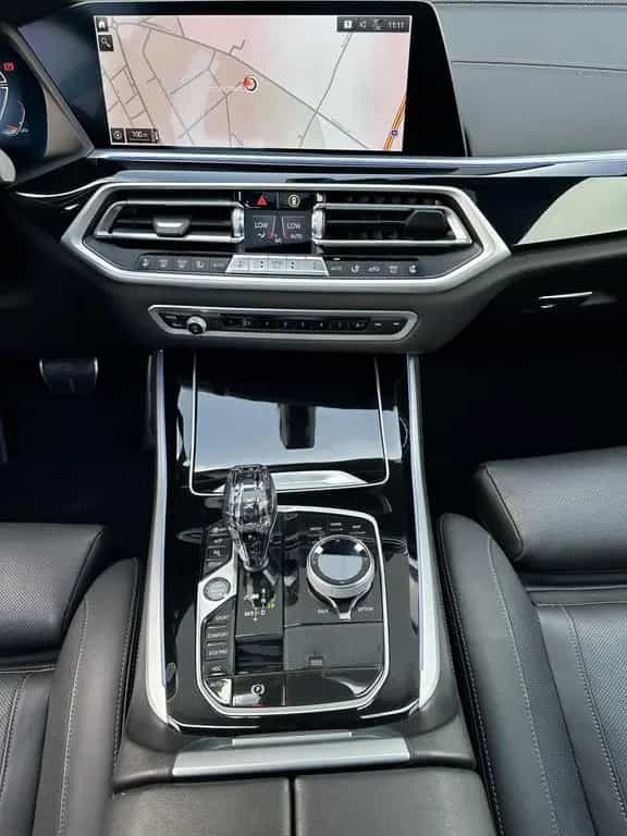 BMW X5 i NAV+LASER+AHK+HEAD-UP+22ZO+PANO+360GRAD 09/2021-photo-14