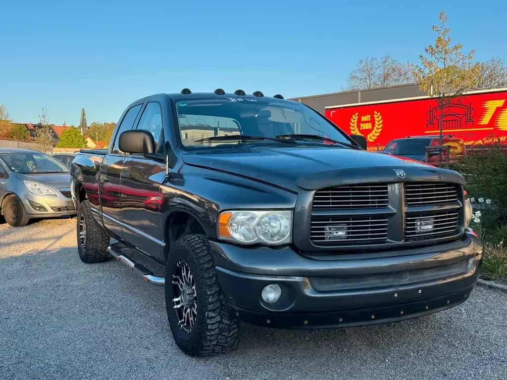 Dodge RAM 1500 07/2003-photo-1