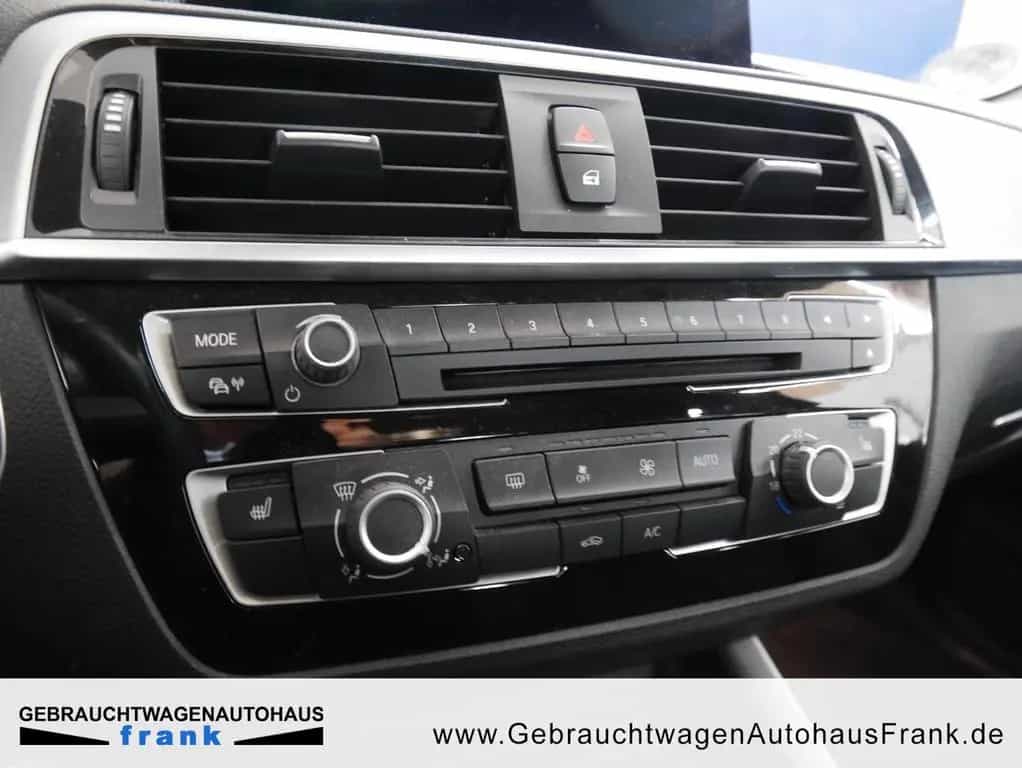 BMW 1 Series 118 i Sportsitze, M18ZOLL, KAMERA,1 J.GARANTIE 01/2019-photo-5