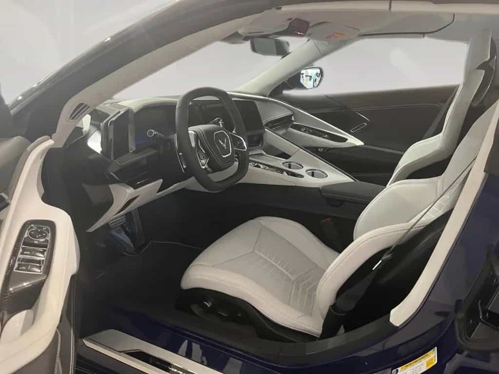 Corvette C8 Stingray Cabriolet 3LT 2026 Vollausstattung null-photo-7
