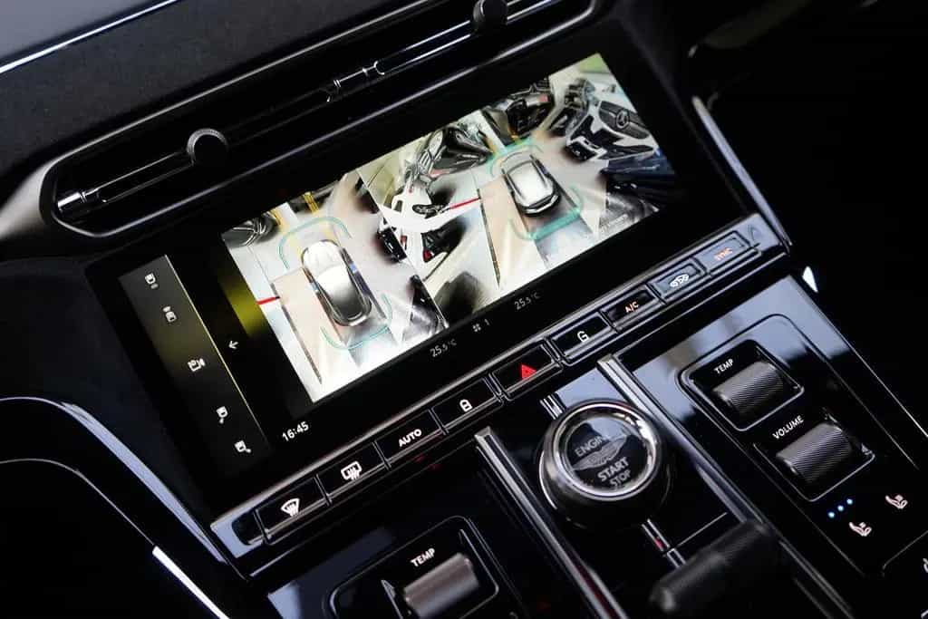 Aston Martin V8 Vantage*Carbon Paket*B&W*360*ACC*Sport Seat* 06/2025-photo-13