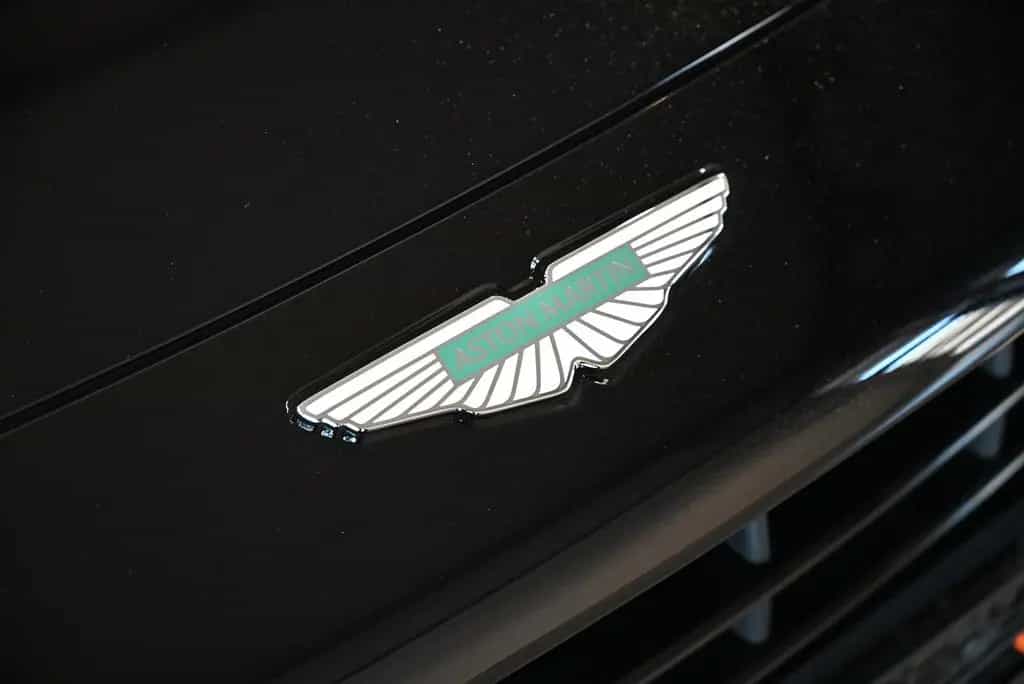 Aston Martin DB12 Coupe/Onyx Black/Sport Monotone/Dark Chrome 04/2026-photo-27