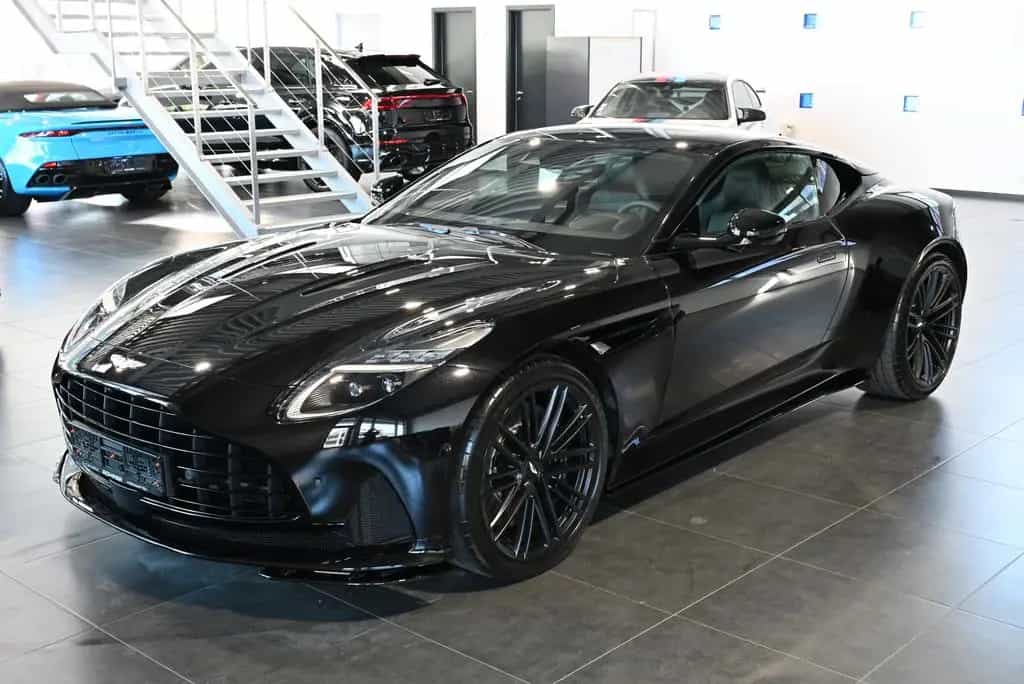 Aston Martin DB12 Coupe/Onyx Black/Sport Monotone/Dark Chrome 04/2026-photo-7