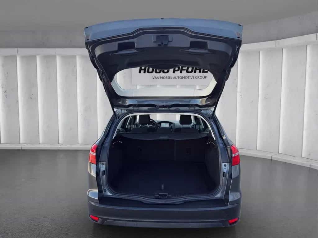 Ford Focus Business Edition Turnier 12/2017-photo-14