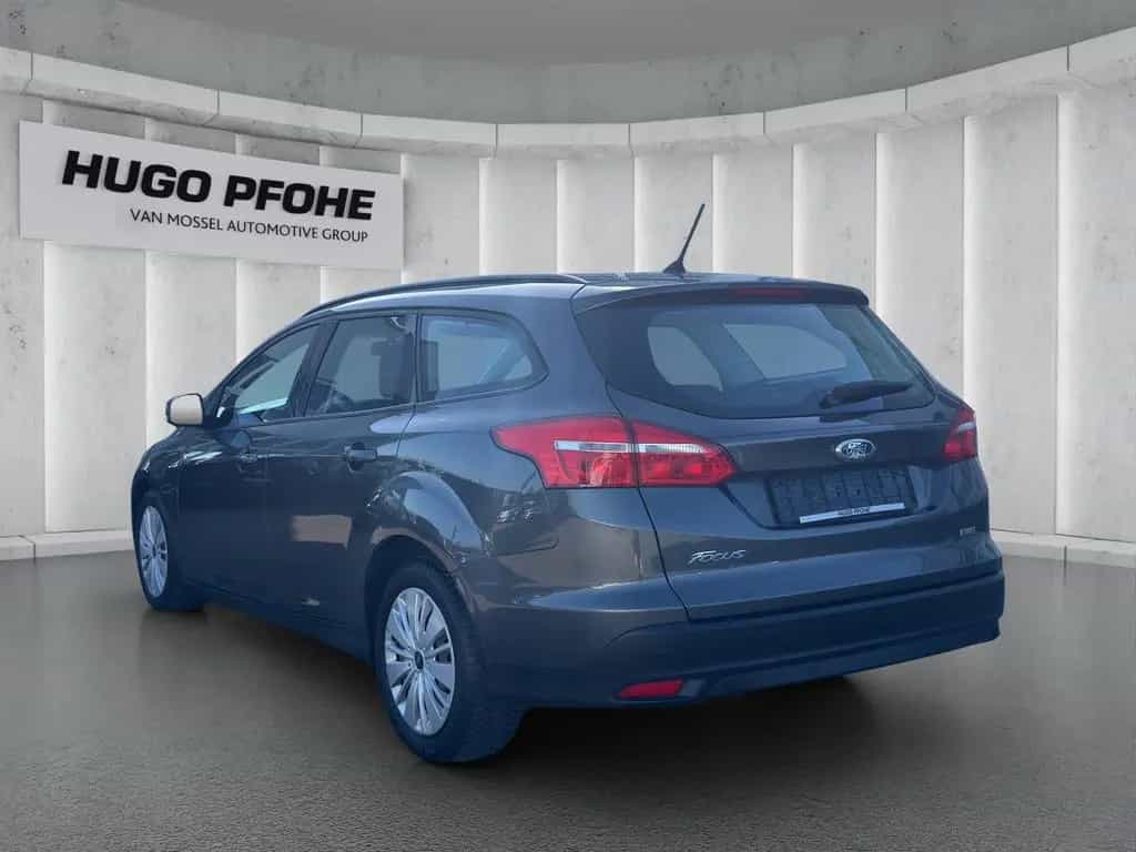 Ford Focus Business Edition Turnier 12/2017-photo-1